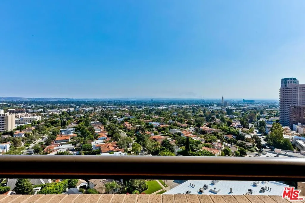 10430 Wilshire Boulevard 1405, Los Angeles, California 90024 home-pic-5